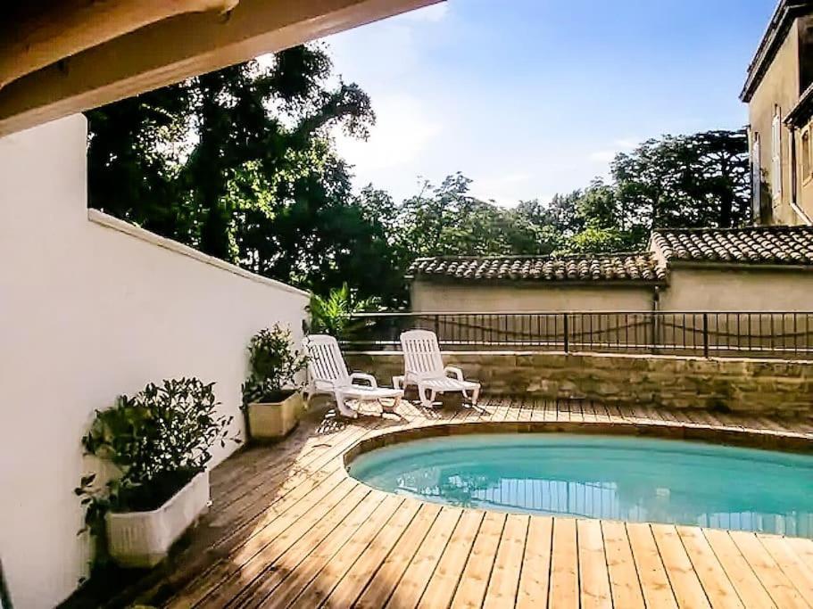 Gite En Provence Proche Avignon Sauveterre  Exterior foto